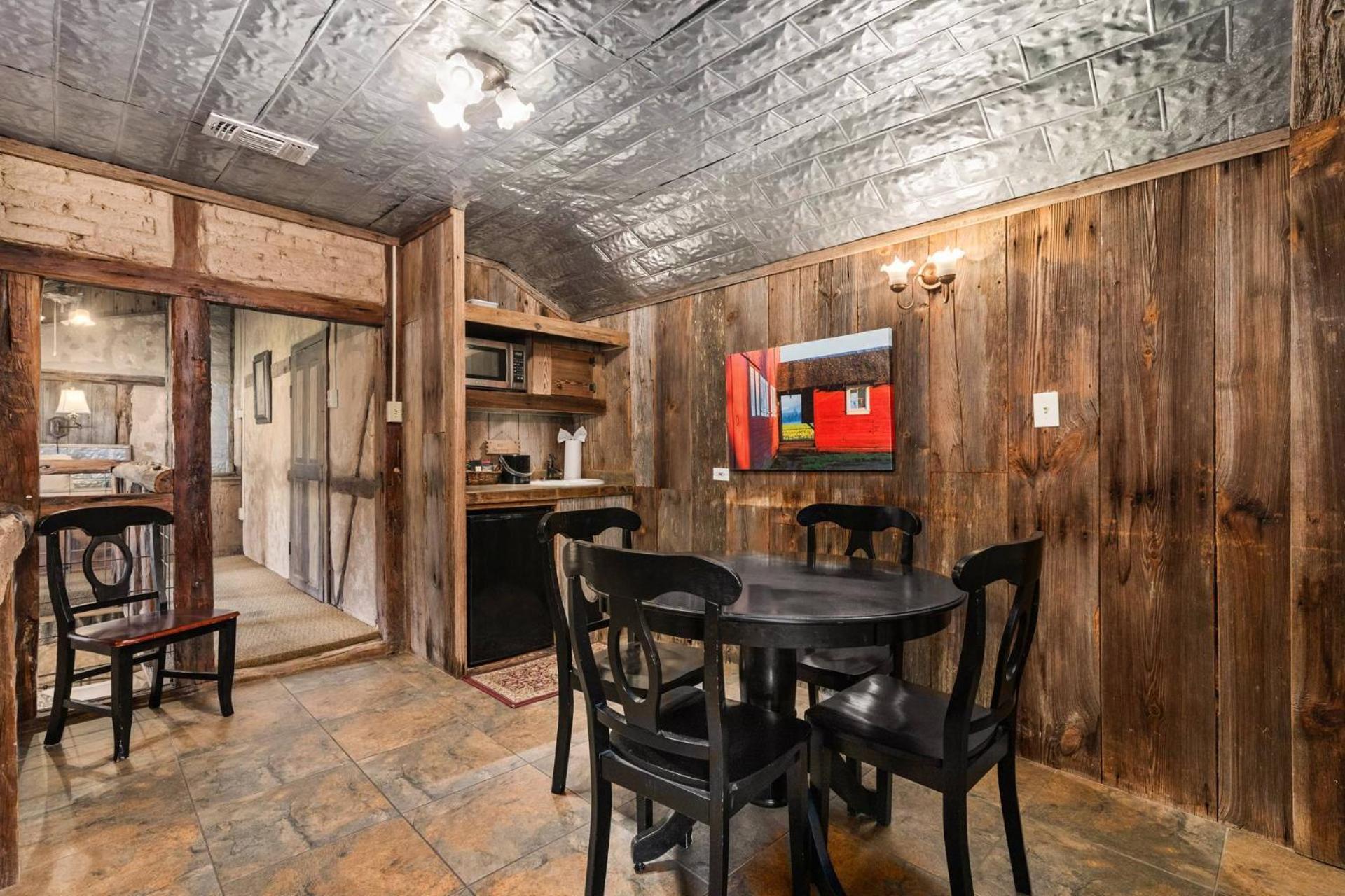 #6 The Root Cellar At Garrison In Gruene Vila New Braunfels Exterior foto
